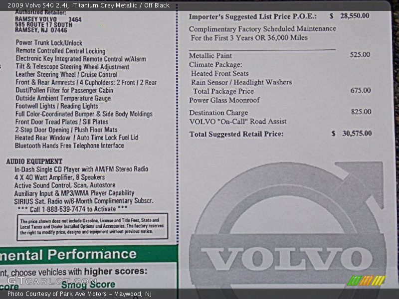 Titanium Grey Metallic / Off Black 2009 Volvo S40 2.4i
