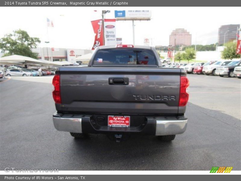 Magnetic Gray Metallic / Graphite 2014 Toyota Tundra SR5 Crewmax