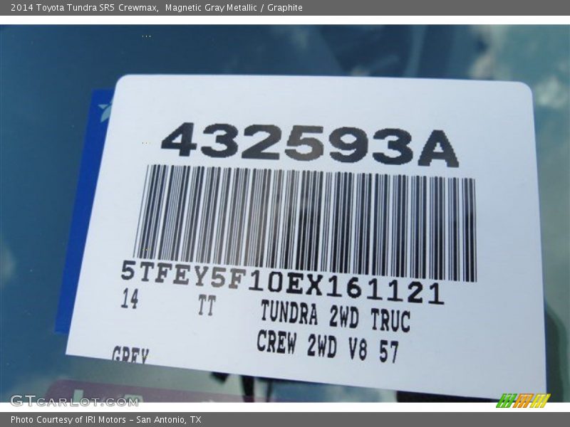 Magnetic Gray Metallic / Graphite 2014 Toyota Tundra SR5 Crewmax
