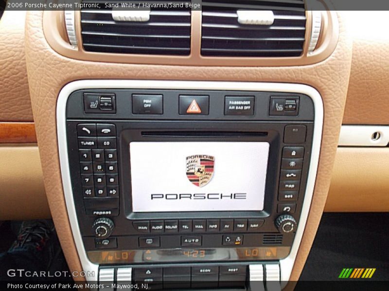 Sand White / Havanna/Sand Beige 2006 Porsche Cayenne Tiptronic