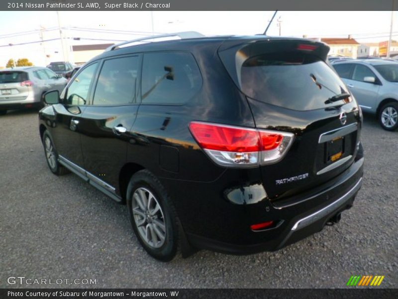 Super Black / Charcoal 2014 Nissan Pathfinder SL AWD