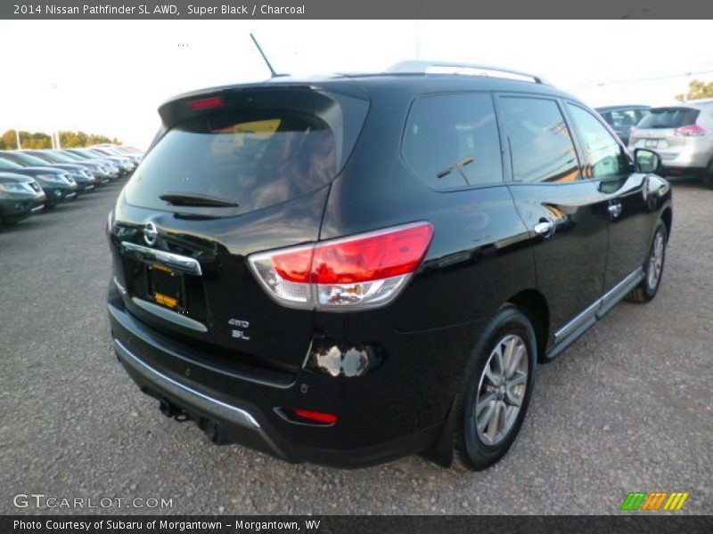 Super Black / Charcoal 2014 Nissan Pathfinder SL AWD