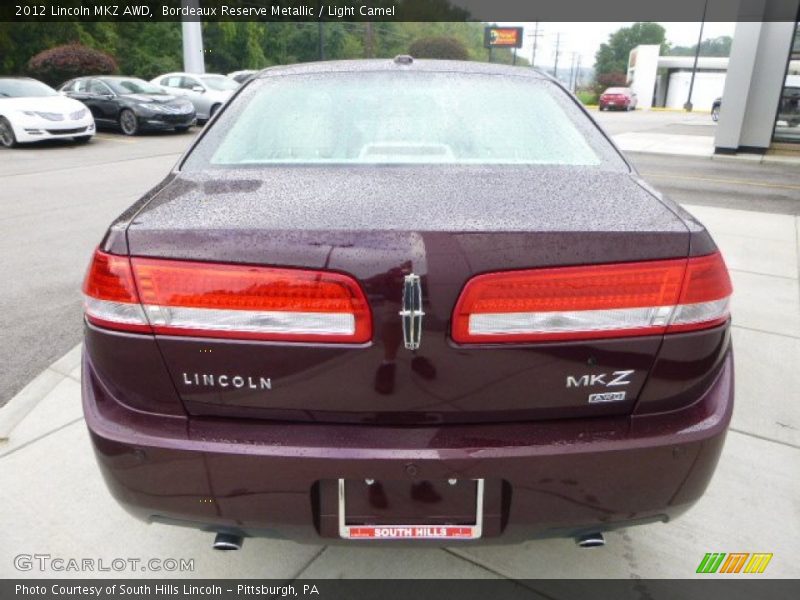 Bordeaux Reserve Metallic / Light Camel 2012 Lincoln MKZ AWD