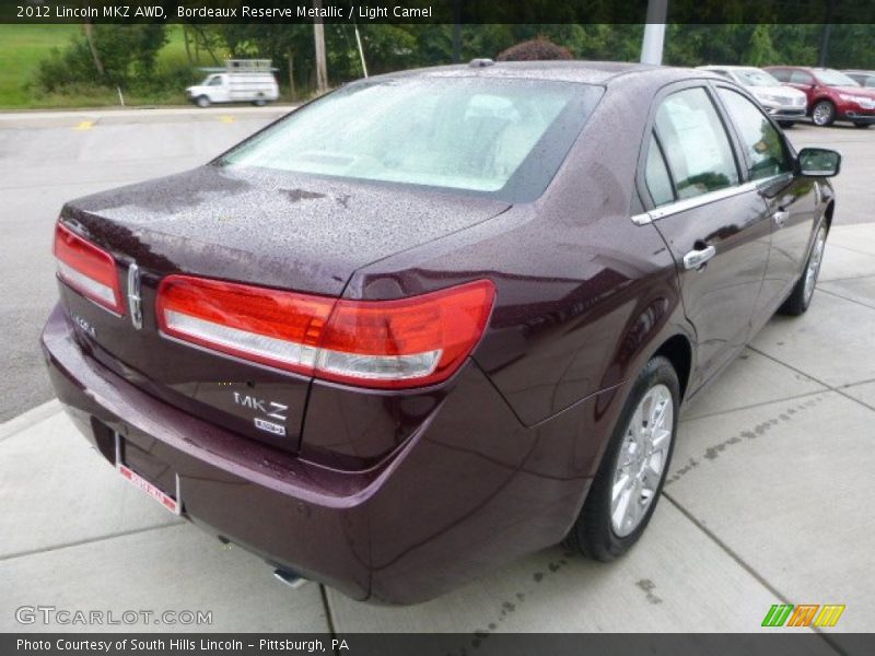 Bordeaux Reserve Metallic / Light Camel 2012 Lincoln MKZ AWD