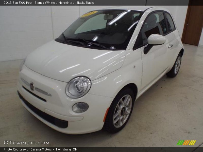 Bianco (White) / Nero/Nero (Black/Black) 2013 Fiat 500 Pop
