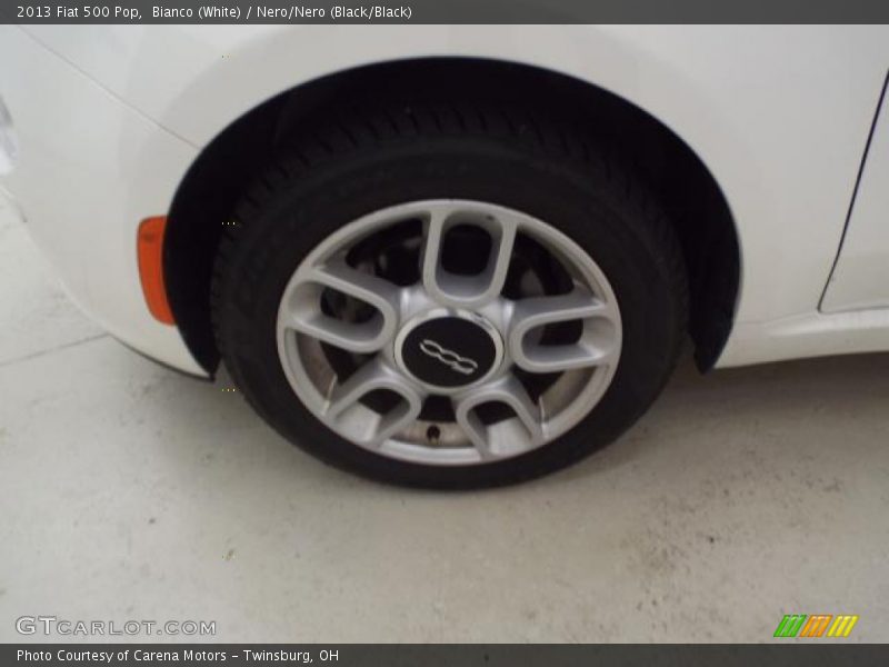 Bianco (White) / Nero/Nero (Black/Black) 2013 Fiat 500 Pop