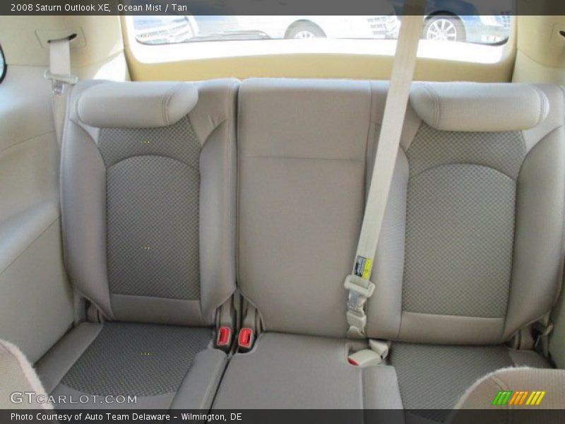 Ocean Mist / Tan 2008 Saturn Outlook XE