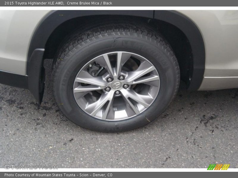 Creme Brulee Mica / Black 2015 Toyota Highlander XLE AWD