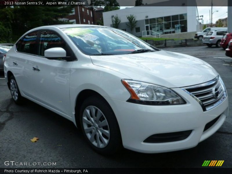 Aspen White / Charcoal 2013 Nissan Sentra SV