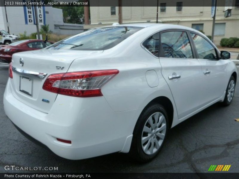 Aspen White / Charcoal 2013 Nissan Sentra SV