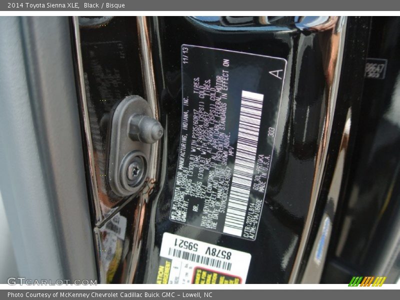 Black / Bisque 2014 Toyota Sienna XLE