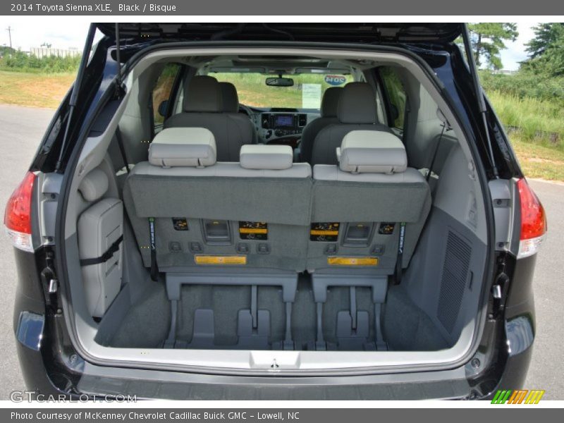 Black / Bisque 2014 Toyota Sienna XLE