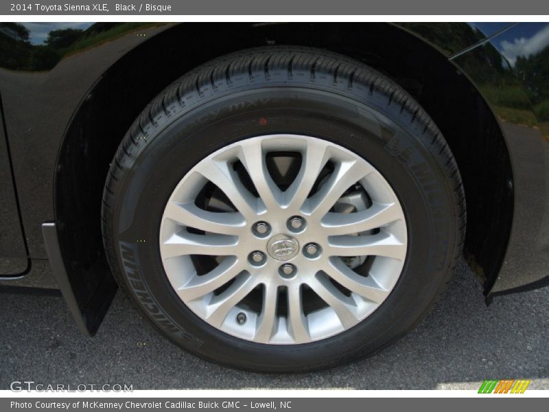 Black / Bisque 2014 Toyota Sienna XLE