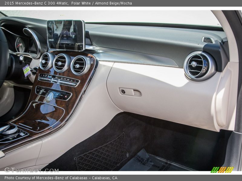 Polar White / Almond Beige/Mocha 2015 Mercedes-Benz C 300 4Matic