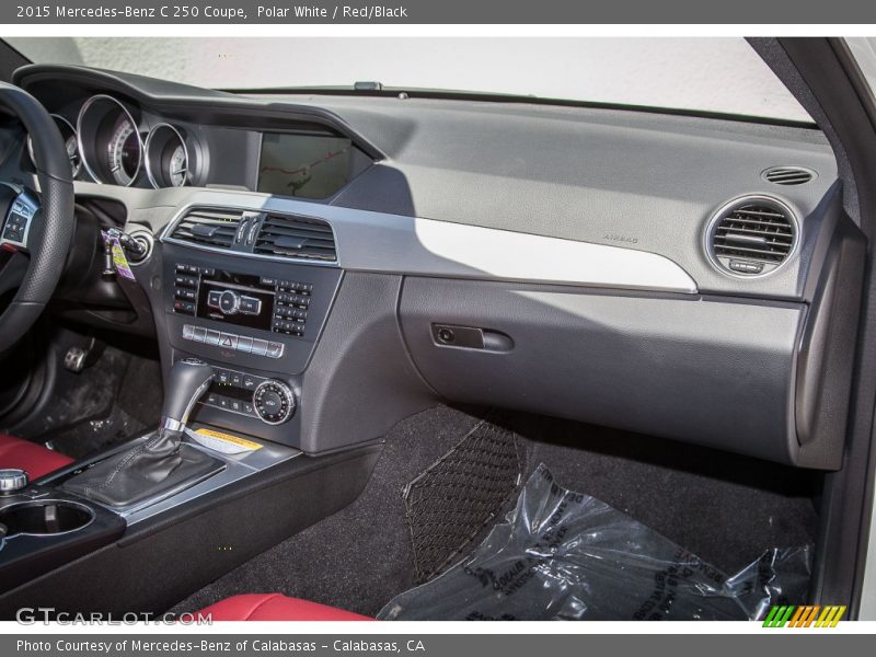 Polar White / Red/Black 2015 Mercedes-Benz C 250 Coupe