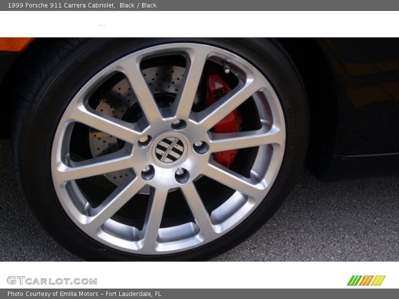 Custom Wheels of 1999 911 Carrera Cabriolet