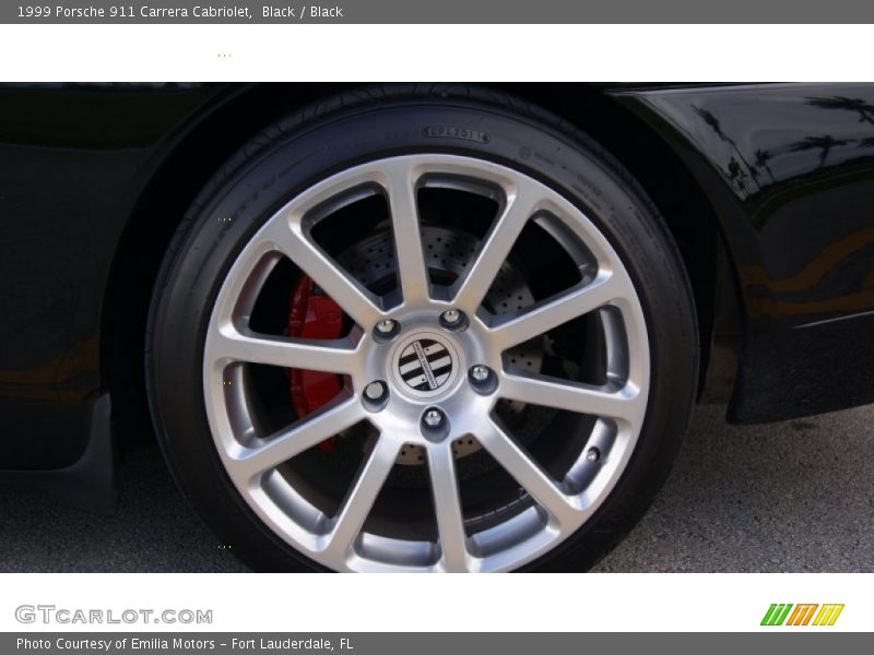 Custom Wheels of 1999 911 Carrera Cabriolet