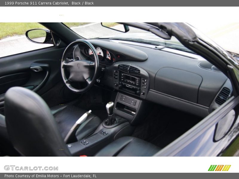 Dashboard of 1999 911 Carrera Cabriolet