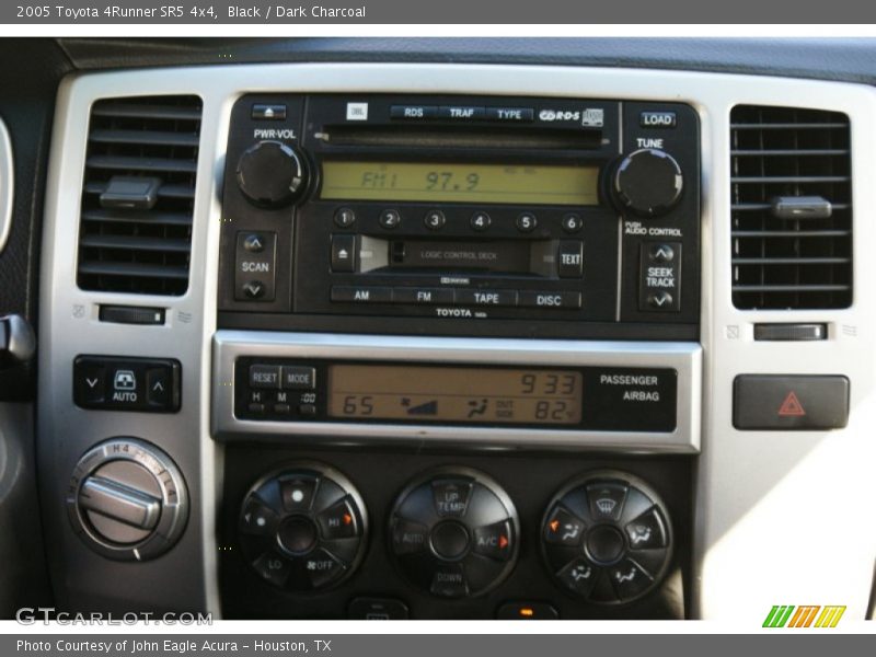 Black / Dark Charcoal 2005 Toyota 4Runner SR5 4x4