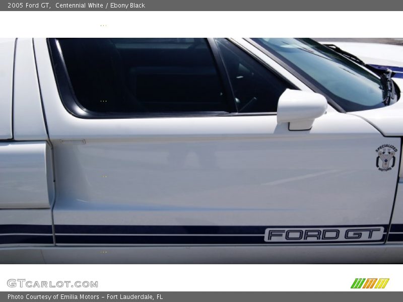 Centennial White / Ebony Black 2005 Ford GT