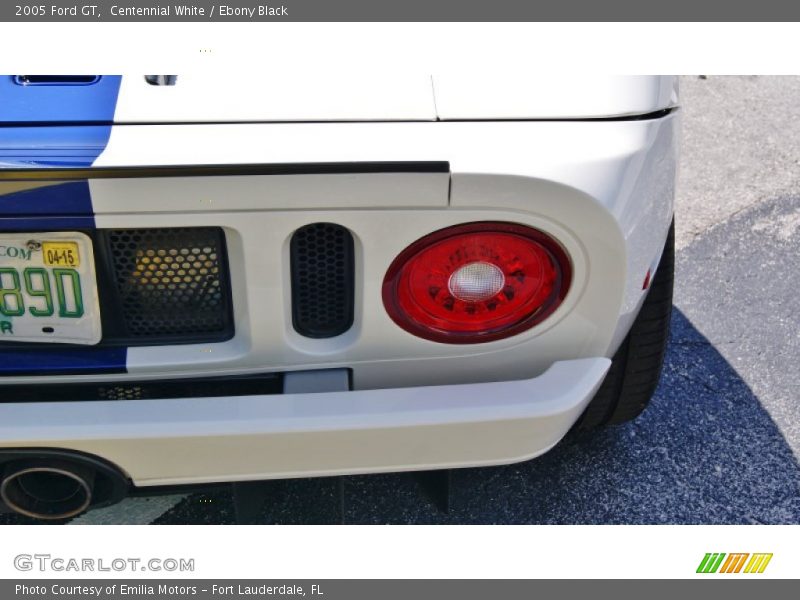 Centennial White / Ebony Black 2005 Ford GT