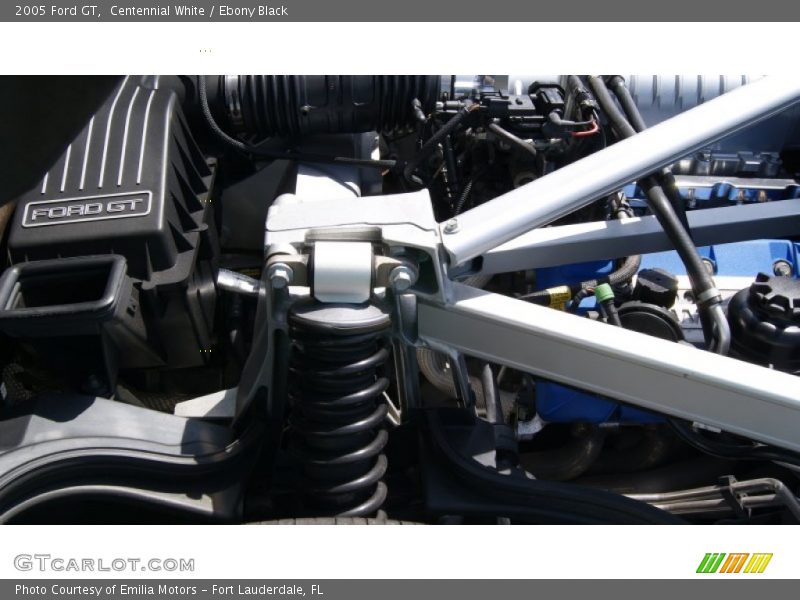 Centennial White / Ebony Black 2005 Ford GT