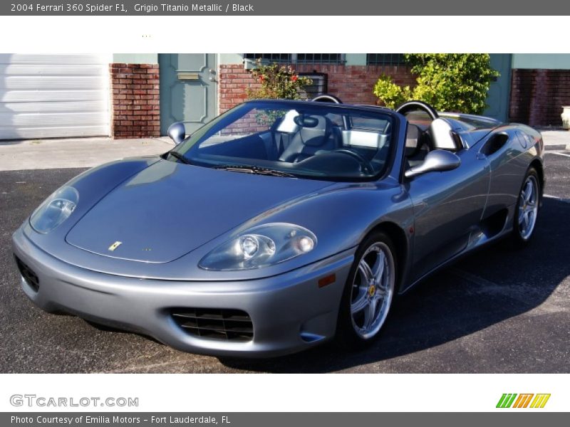 Front 3/4 View of 2004 360 Spider F1