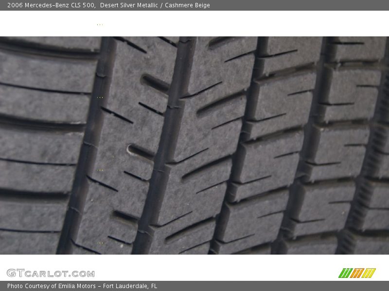 Desert Silver Metallic / Cashmere Beige 2006 Mercedes-Benz CLS 500