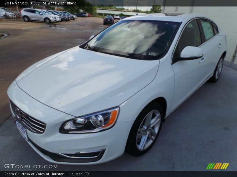 Ice White / Off Black 2014 Volvo S60 T5