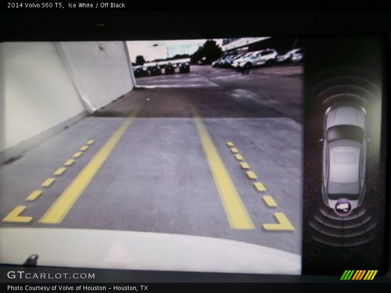 Ice White / Off Black 2014 Volvo S60 T5