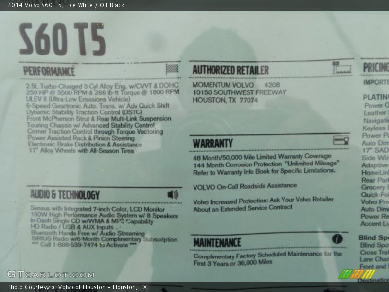 Ice White / Off Black 2014 Volvo S60 T5