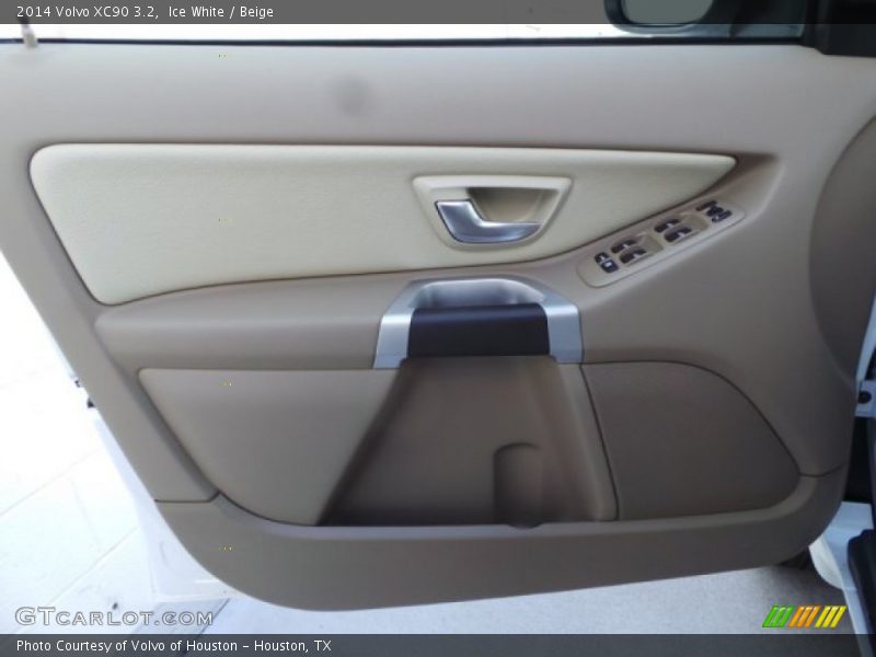 Ice White / Beige 2014 Volvo XC90 3.2