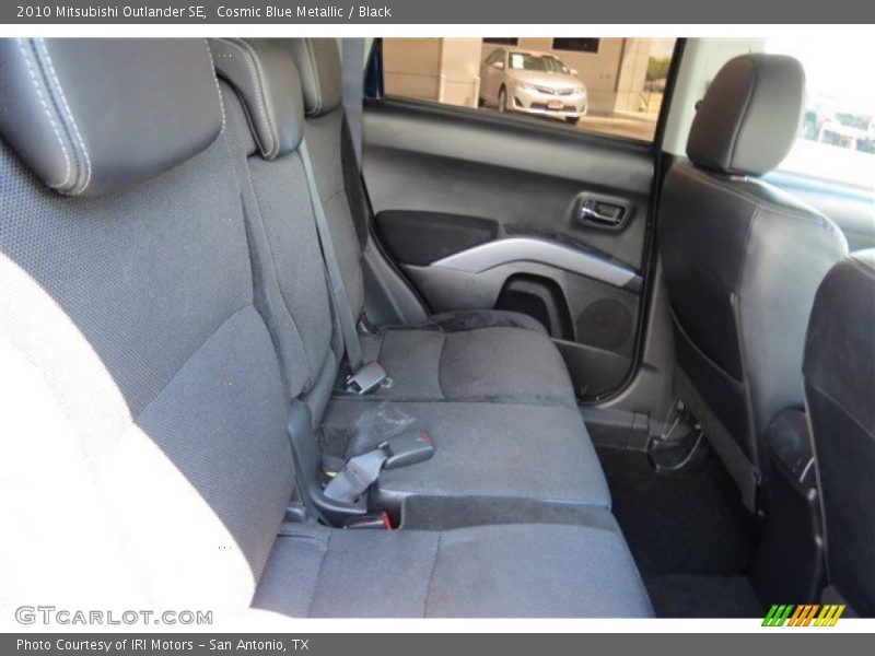 Cosmic Blue Metallic / Black 2010 Mitsubishi Outlander SE