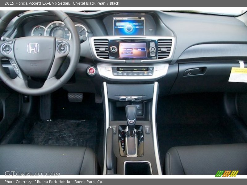 Dashboard of 2015 Accord EX-L V6 Sedan