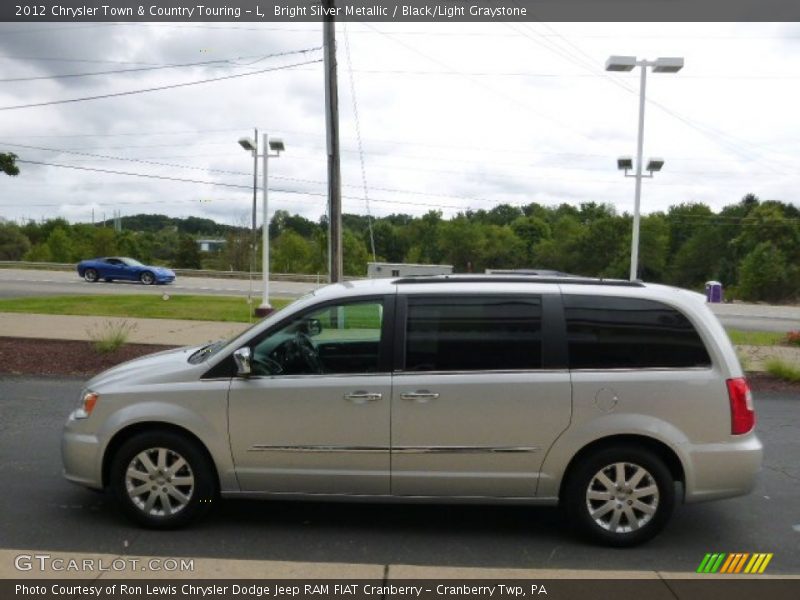 Bright Silver Metallic / Black/Light Graystone 2012 Chrysler Town & Country Touring - L