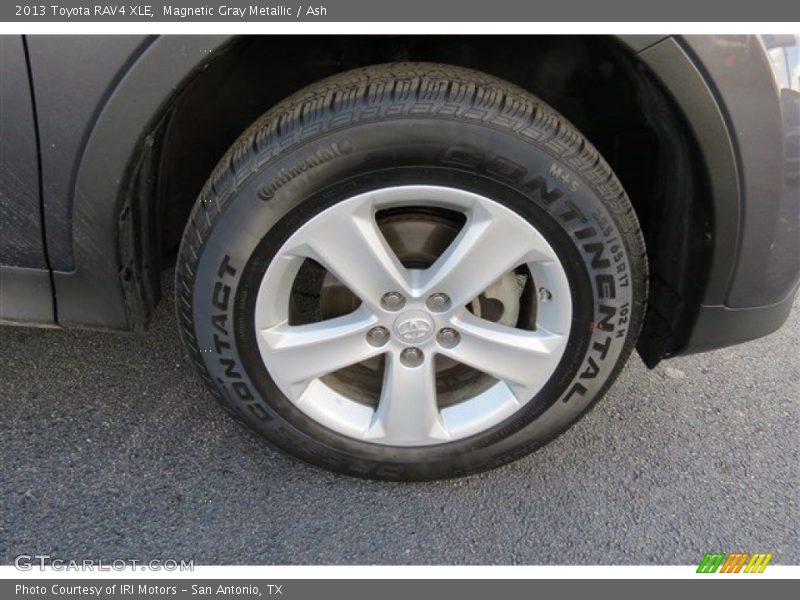 Magnetic Gray Metallic / Ash 2013 Toyota RAV4 XLE