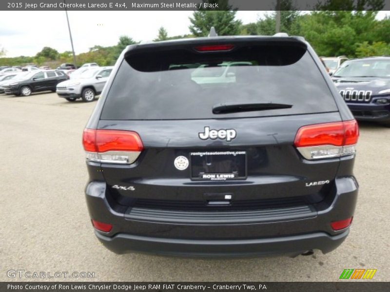 Maximum Steel Metallic / Black 2015 Jeep Grand Cherokee Laredo E 4x4