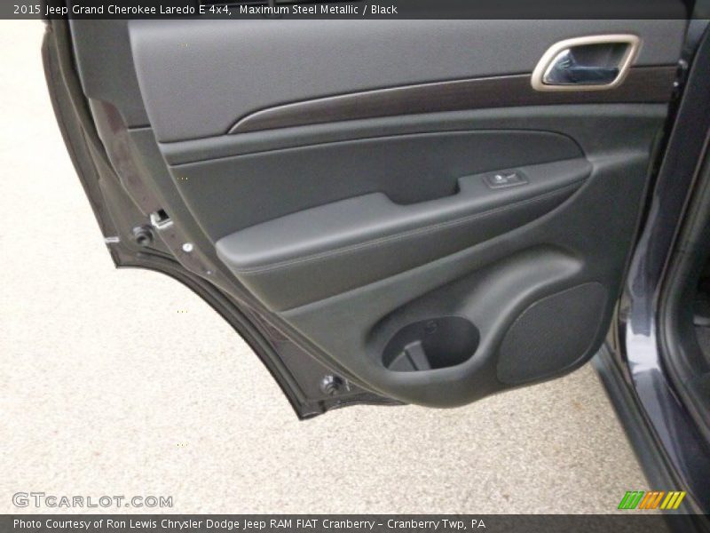 Maximum Steel Metallic / Black 2015 Jeep Grand Cherokee Laredo E 4x4