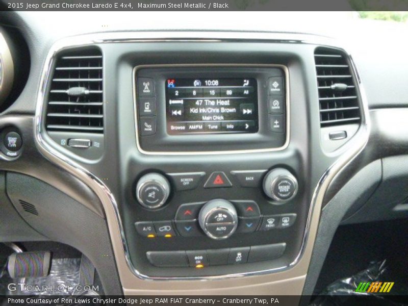 Maximum Steel Metallic / Black 2015 Jeep Grand Cherokee Laredo E 4x4