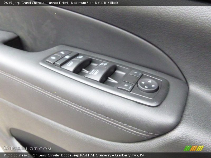 Maximum Steel Metallic / Black 2015 Jeep Grand Cherokee Laredo E 4x4