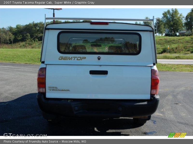 Super White / Graphite Gray 2007 Toyota Tacoma Regular Cab