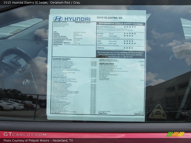 Geranium Red / Gray 2015 Hyundai Elantra SE Sedan
