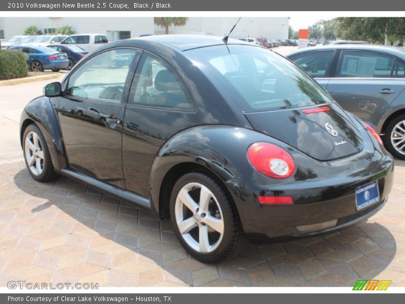 Black / Black 2010 Volkswagen New Beetle 2.5 Coupe