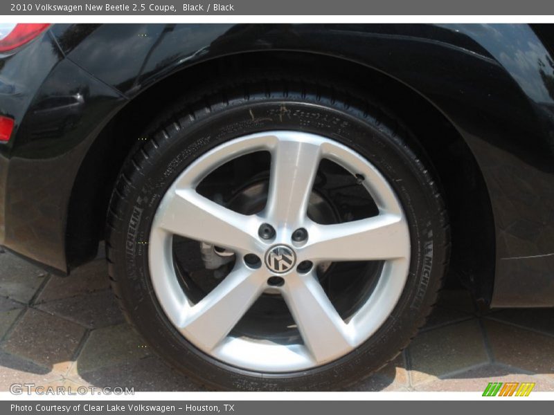 Black / Black 2010 Volkswagen New Beetle 2.5 Coupe