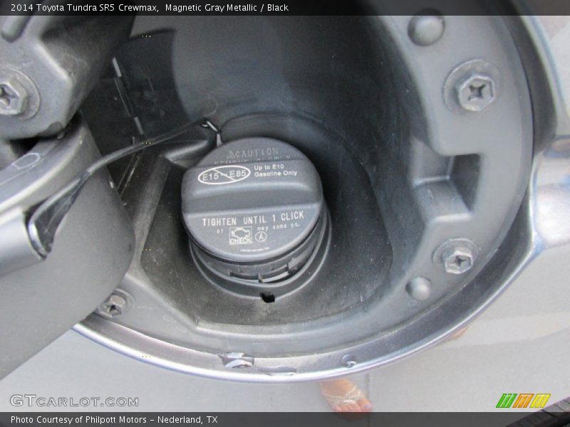 Magnetic Gray Metallic / Black 2014 Toyota Tundra SR5 Crewmax