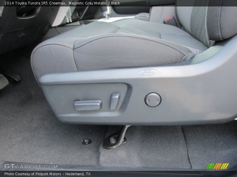 Magnetic Gray Metallic / Black 2014 Toyota Tundra SR5 Crewmax