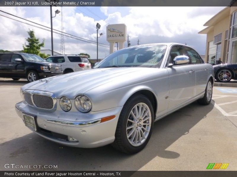 Liquid Silver Metallic / Charcoal 2007 Jaguar XJ XJ8