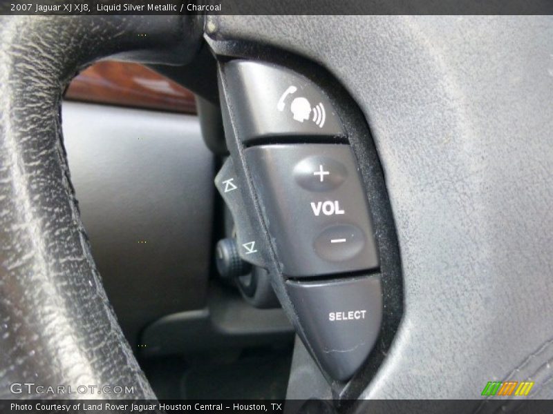 Liquid Silver Metallic / Charcoal 2007 Jaguar XJ XJ8