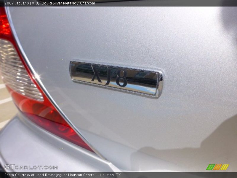 Liquid Silver Metallic / Charcoal 2007 Jaguar XJ XJ8