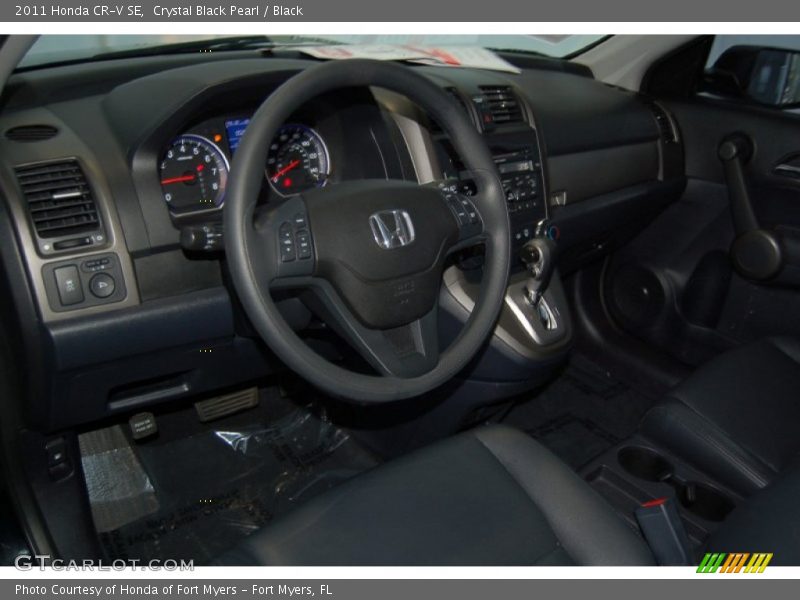 Crystal Black Pearl / Black 2011 Honda CR-V SE